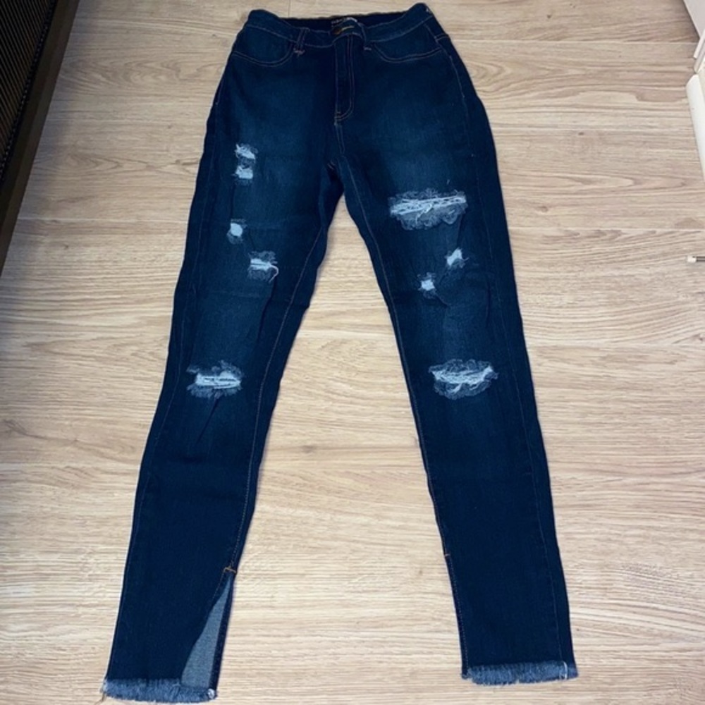 Fashion Nova Very High Waisted Ripped Jeans Size 9